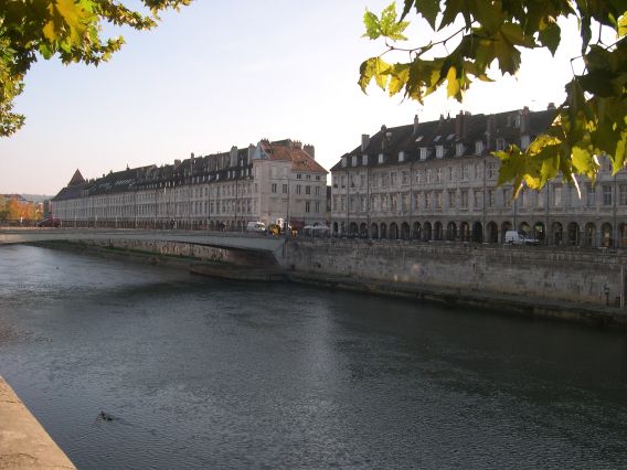  Vue générale du quai Vauban